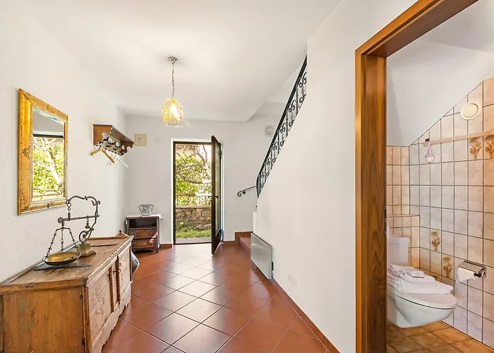 Casa Ana 2 - Center - Happy *